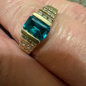 Kay Jewelers Gold Ring with Teal Gemstone